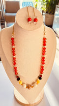 Colar em pedras mix ambar