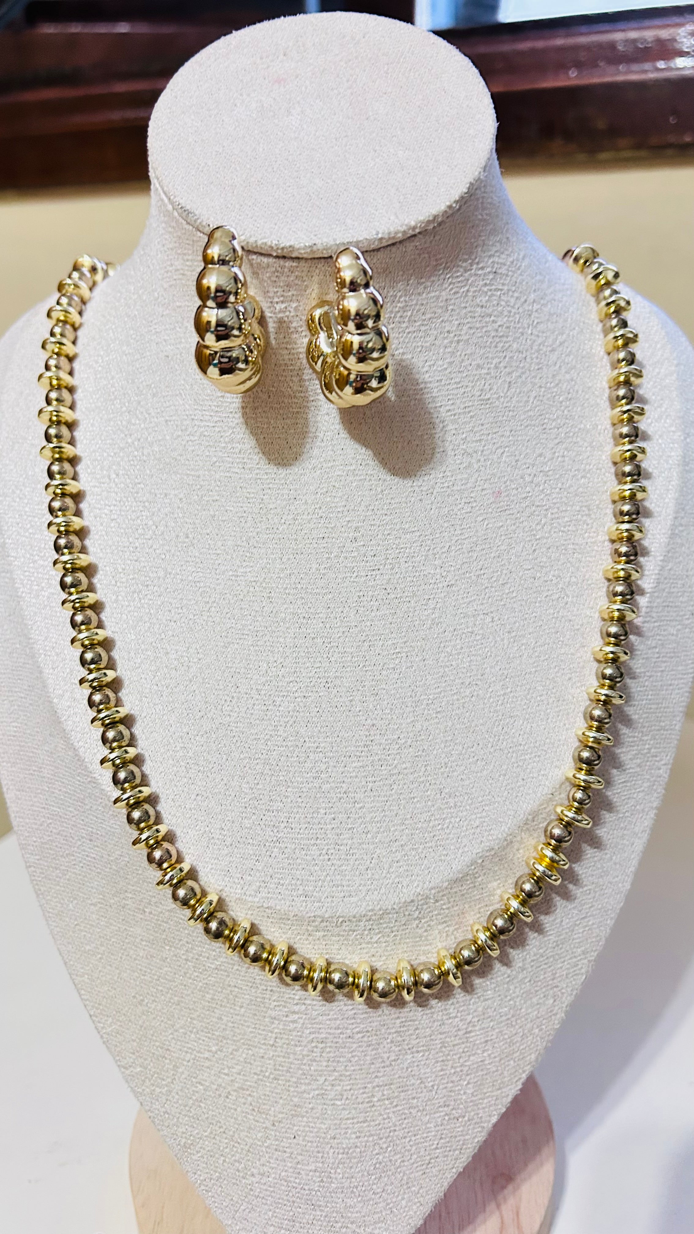 Conjunto pedra hematita dourado