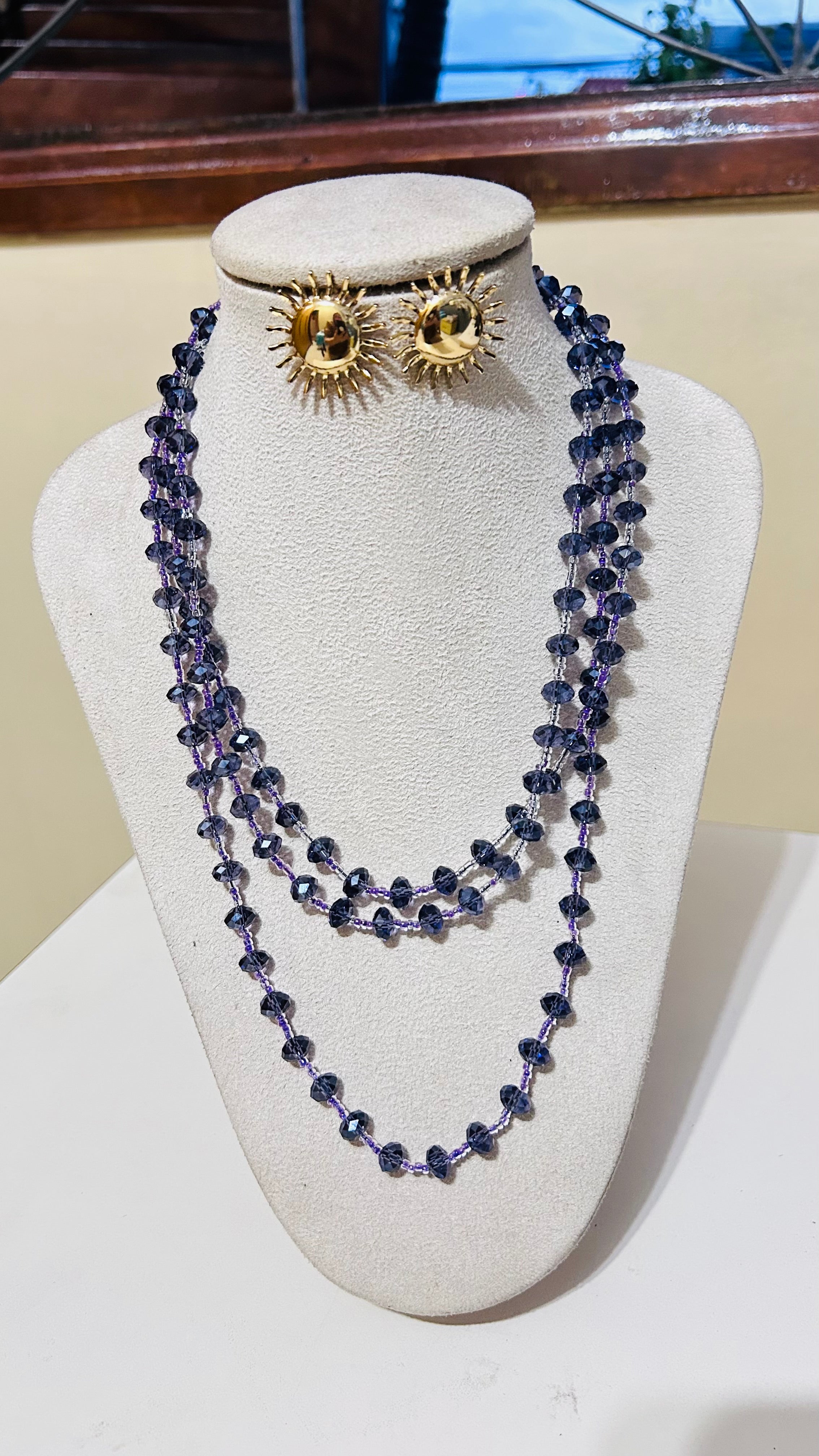Colar longo cristal lilas